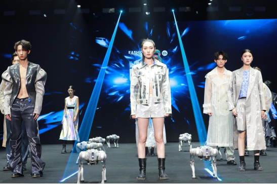 河北沧县：第八届河北时装周启幕 时尚潮流涌动狮城_fororder_河北沧县：第八届河北时装周启幕 时尚潮流涌动狮城848