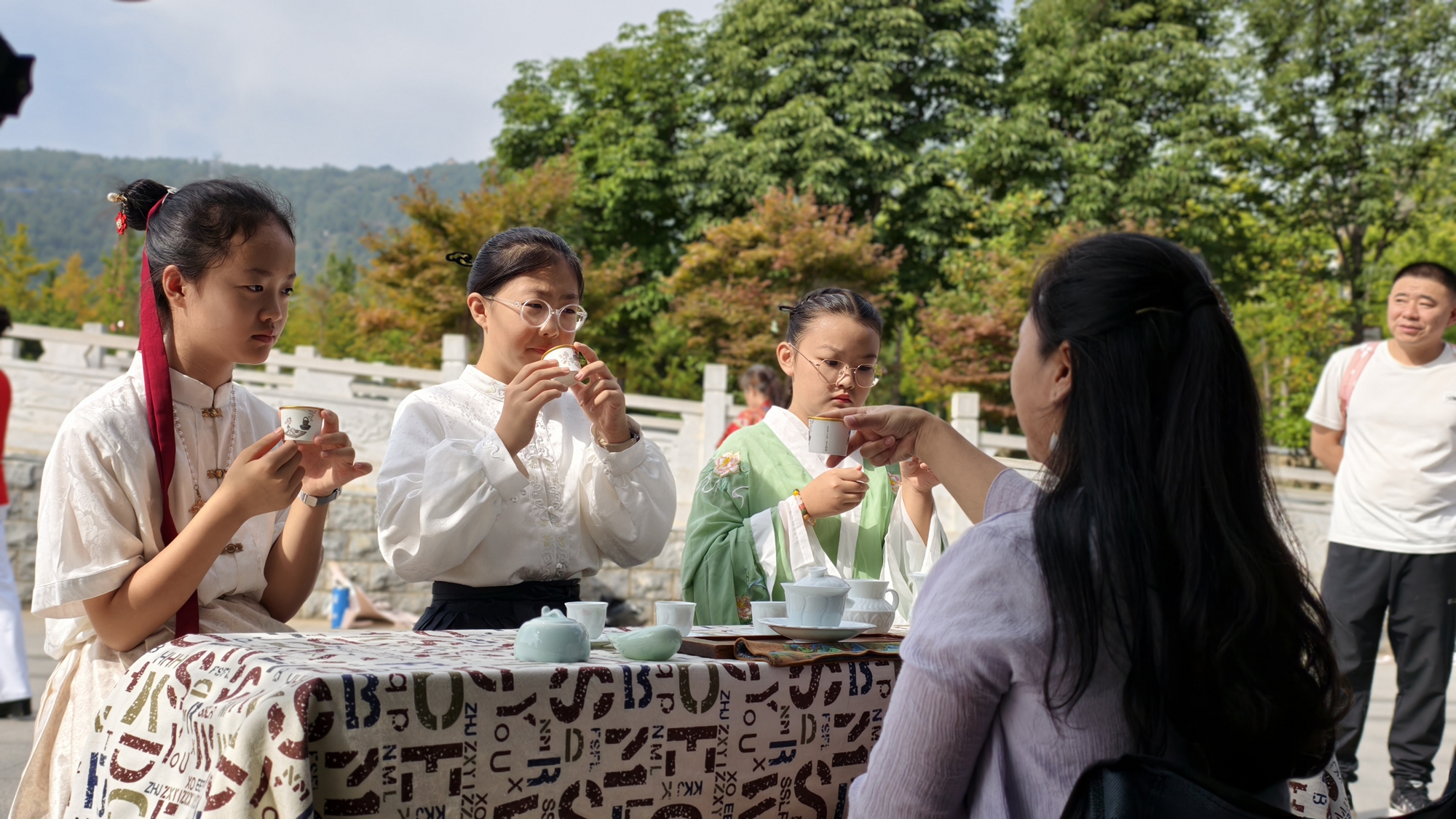 保定市满城区委巡察组深耕文化沃土 让汉墓汉风“活”起来_fororder_活动现场 摄影 李利
