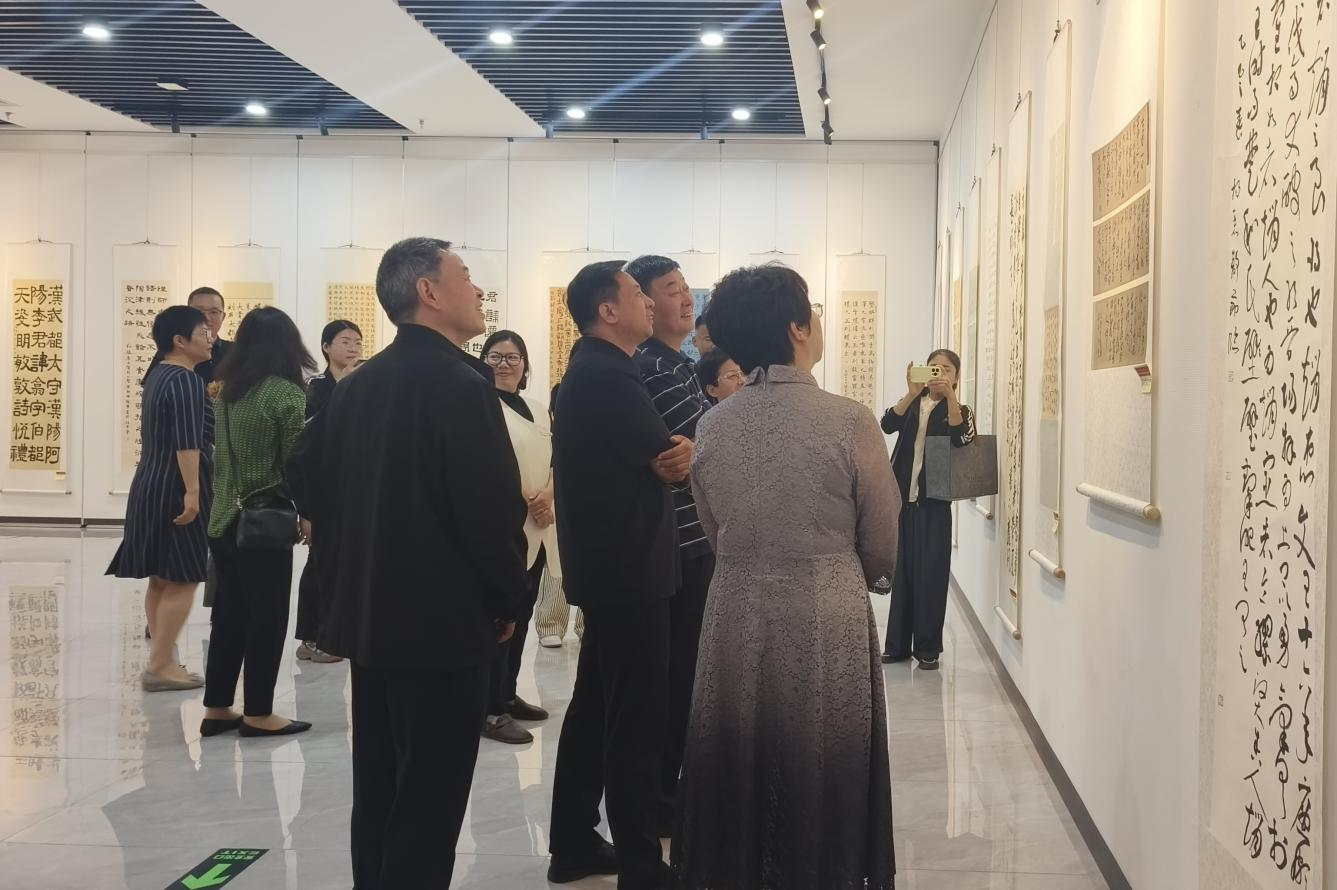 保定市妇女儿童书法临帖展徐水区巡展开幕_fororder_保定市妇女儿童书法临帖展徐水区巡展开幕1