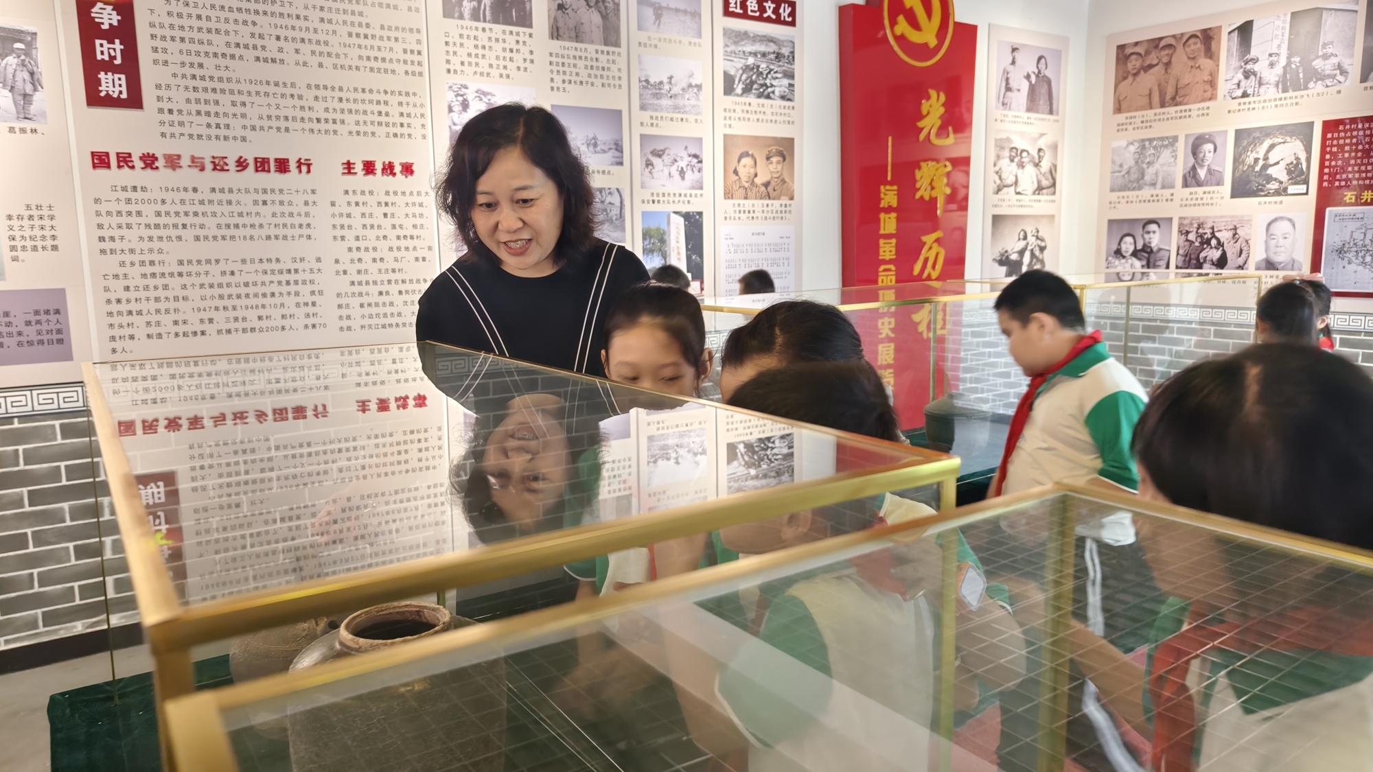图片默认标题_fororder_满城区南韩村镇中心小学开展爱国主义教育活动 摄影 刘俊敏