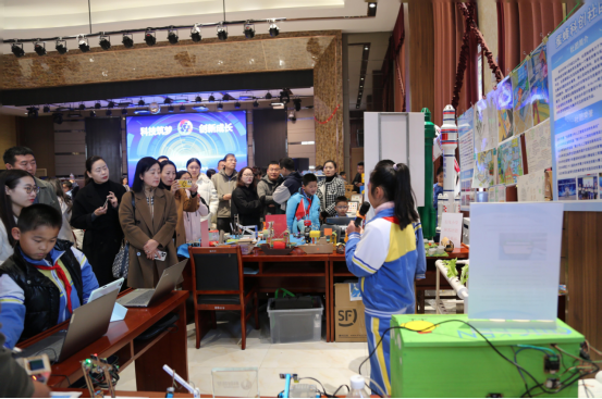 沧州市新华区:科技筑梦 创新成长_fororder_沧州市新华区:科技筑梦 创新成长591