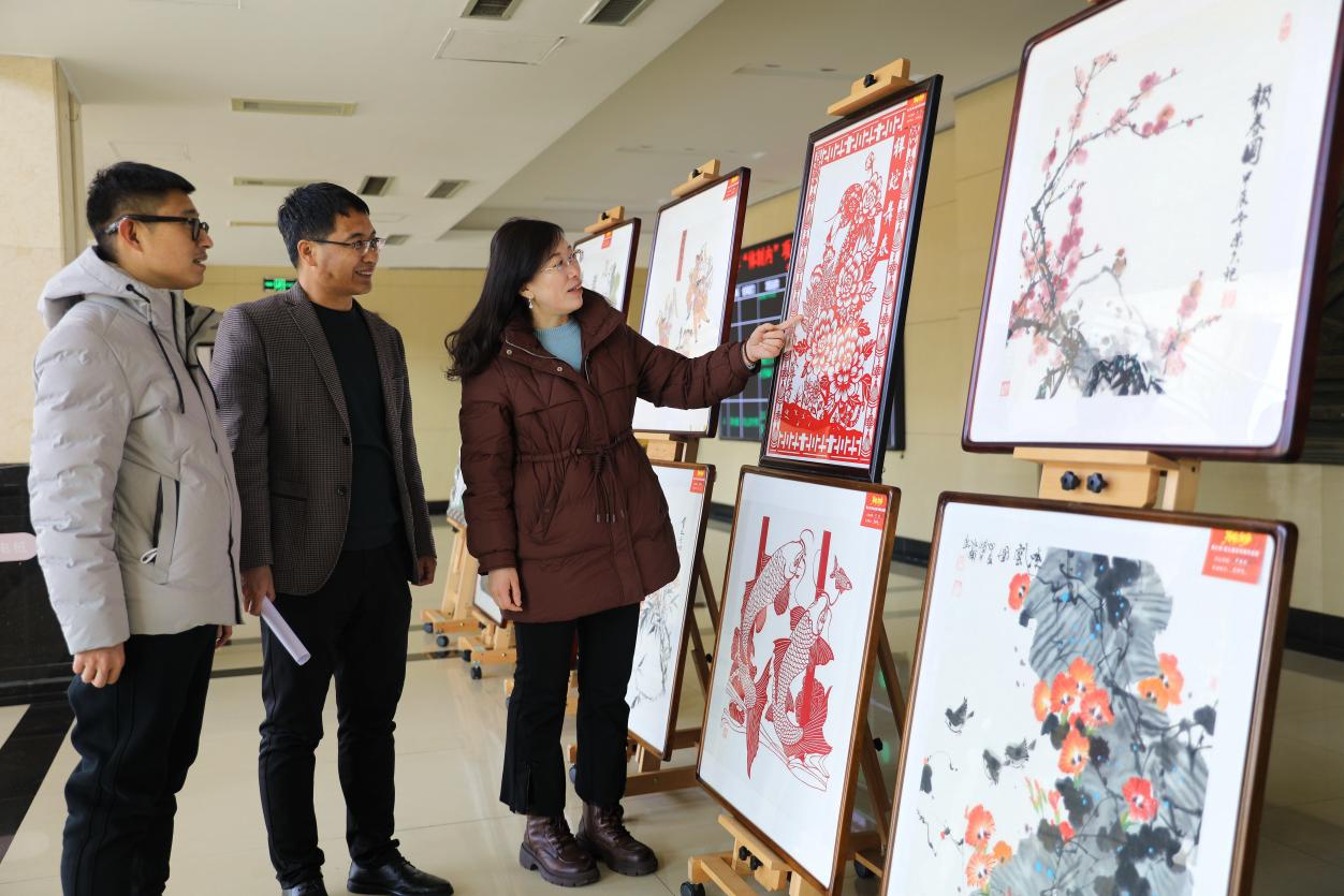 河北平泉举办“春之歌”第九届诗书画作品展