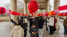 保定博野：花灯映团圆 谜趣闹元宵