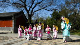 河北高阳：昆曲进校园 园林遇雅音