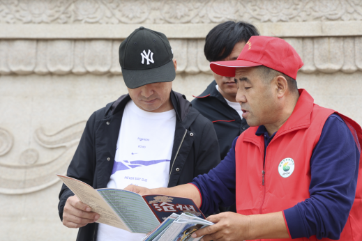 河北沧州：出租车变身“流动文旅宣传站”_fororder_20250923河北沧州：出租车变身“流动文旅宣传站”544