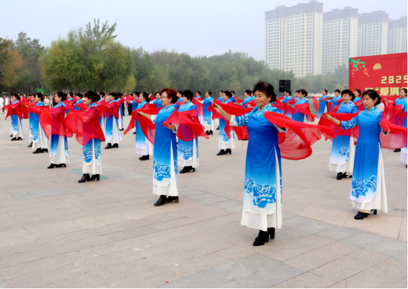 河北献县：金秋健身展风采_fororder_河北献县：金秋健身展风采 557