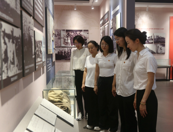 河北河间：缅怀先烈 铭记历史_fororder_河北河间：缅怀先烈 铭记历史509