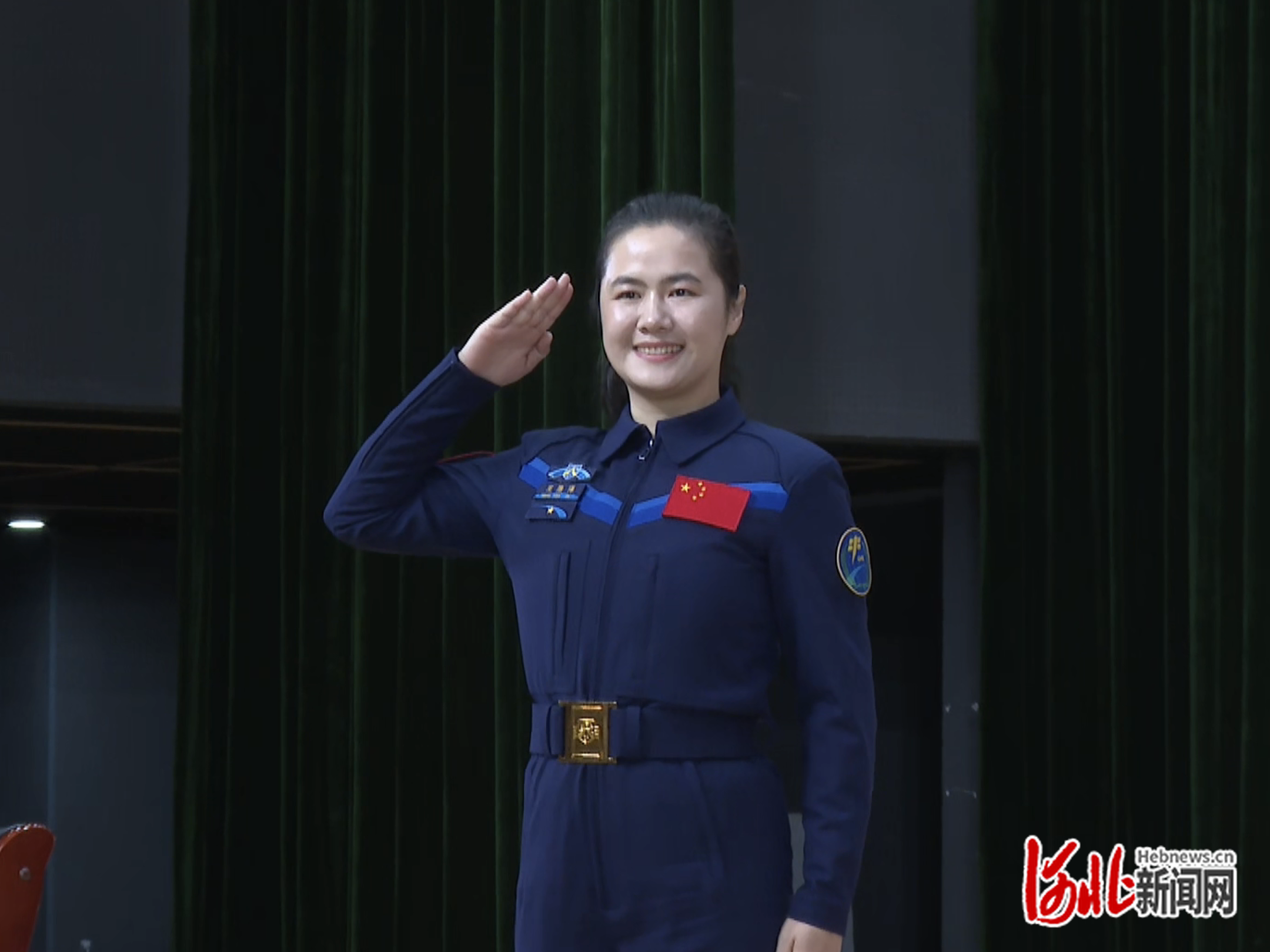 航天员王浩泽回河北滦平分享航天梦，鼓励青少年做最亮的那颗星