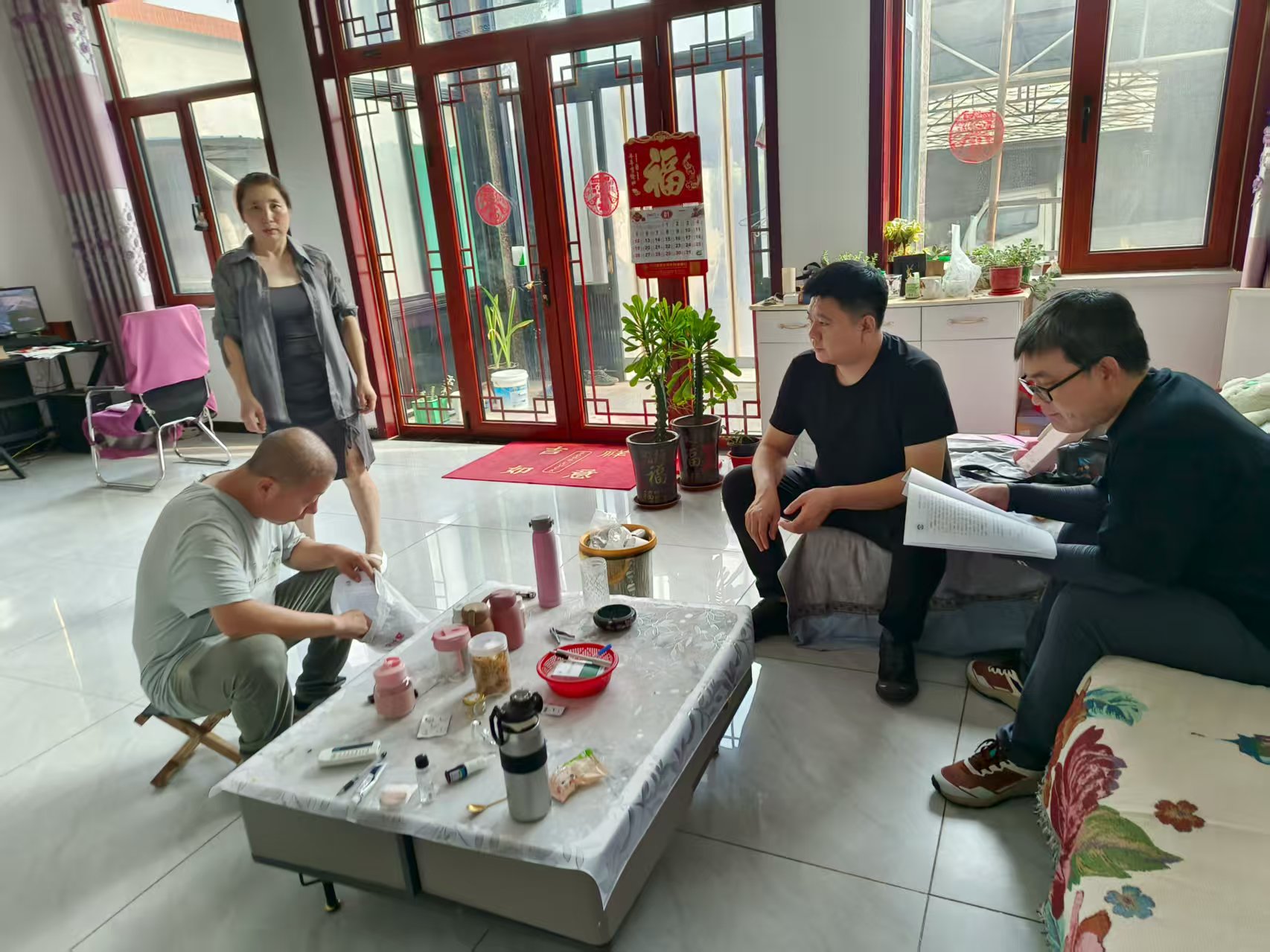 图片默认标题_fororder_化解纠纷现场 摄影 赵思家
