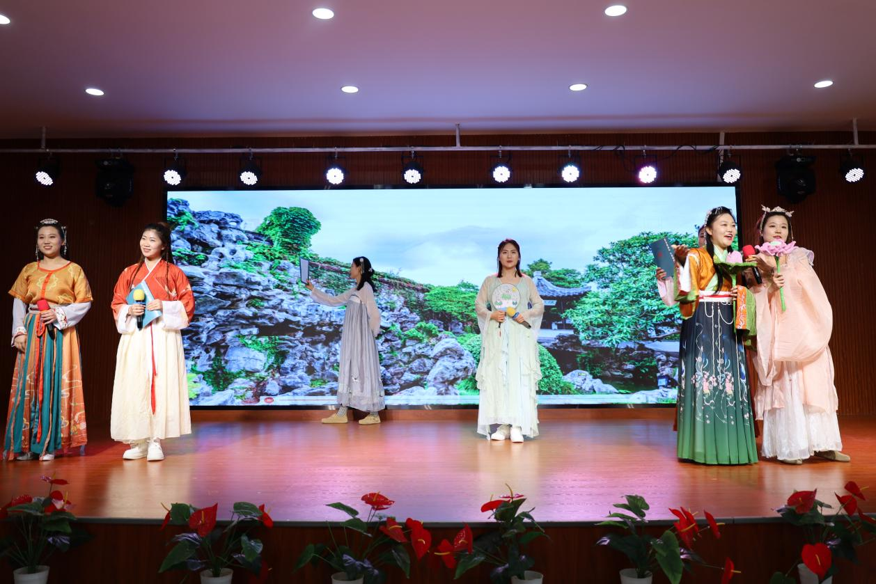 河北东光：承中华之韵 诵经典诗词_fororder_河北东光：承中华之韵 诵经典诗词4