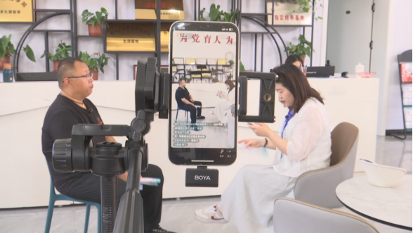 石家庄市鹿泉区：入企探岗系列直播活动助力企业破解“用工难”_fororder_石家庄市鹿泉区：入企探岗系列直播活动助力企业破解“用工难”(1)1396
