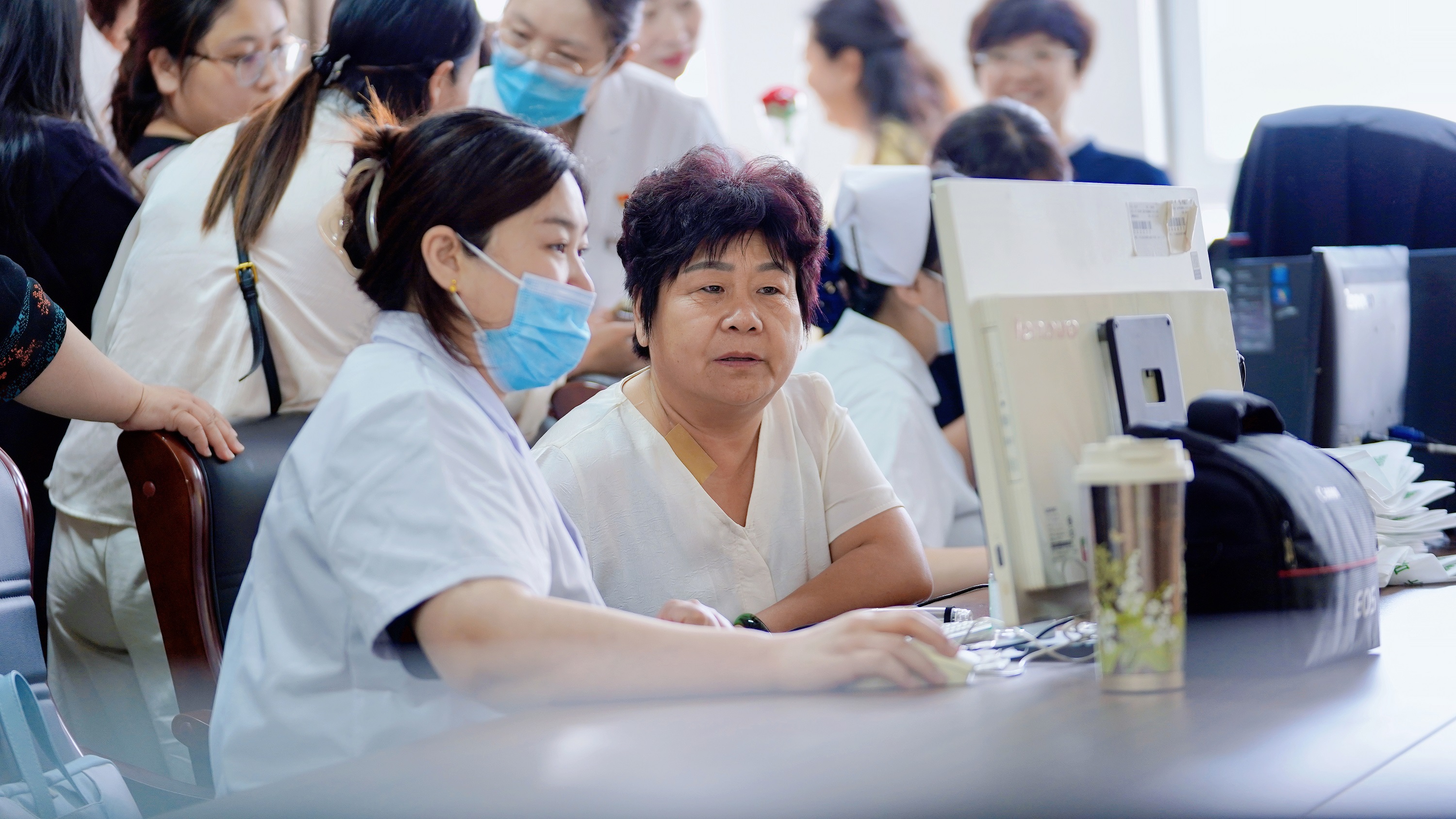 保定博野：举办巾帼志愿公益讲堂暨义诊活动_fororder_4