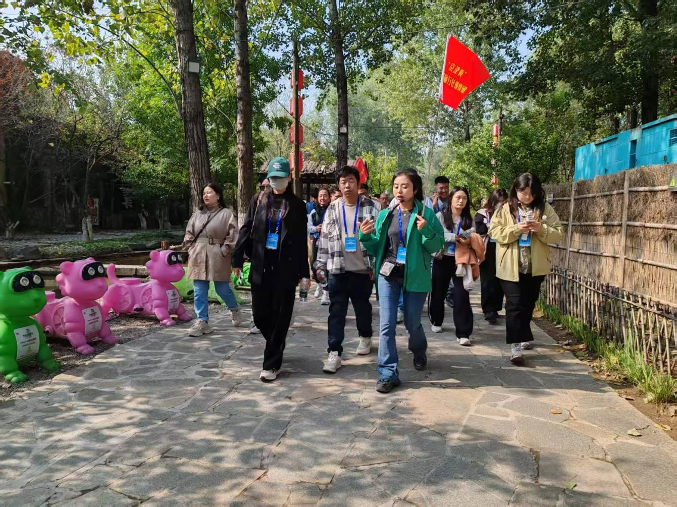 百家旅行商探访保定活动启幕_fororder_图片4