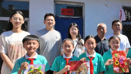 河北阜平：青少年结对走访老党员 沉浸式上好行走的思政课