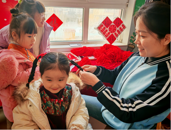 河北献县：萌娃“赶集”添年味 非遗焕彩庆新春_fororder_河北献县：萌娃“赶集”添年味 非遗焕彩庆新春416