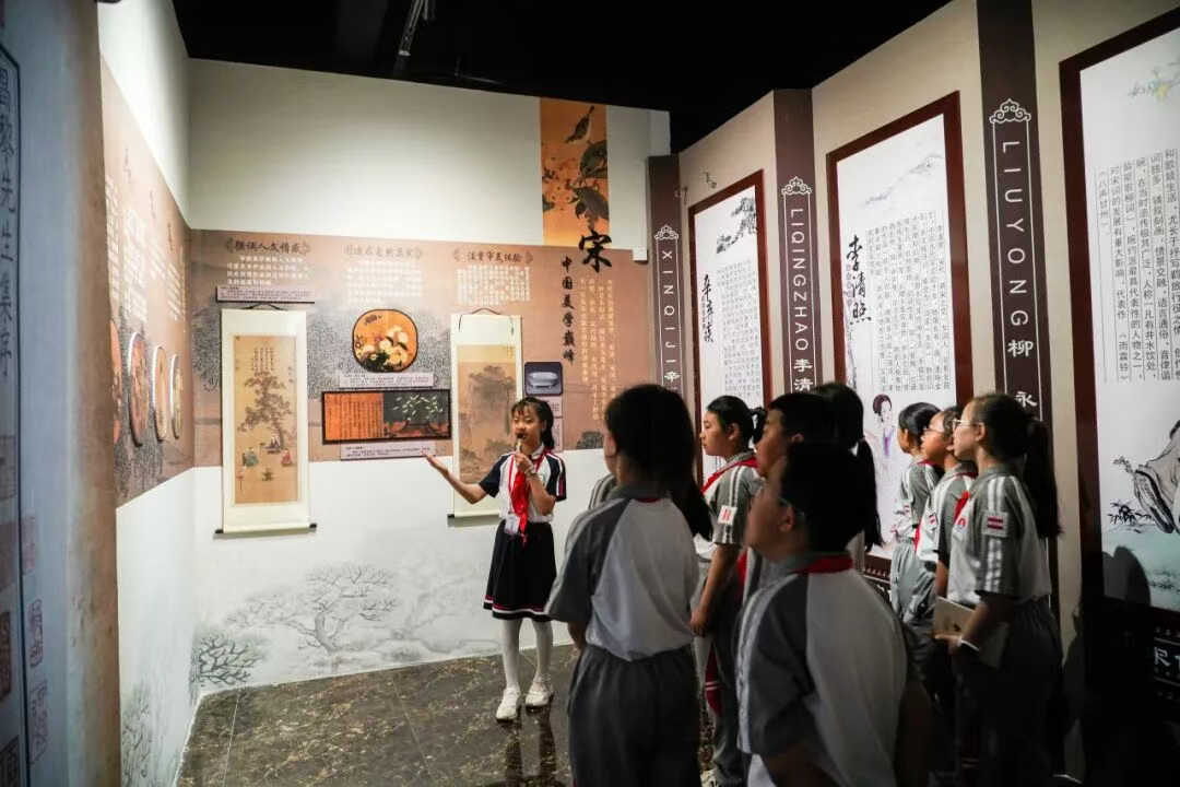 张家口怀来县打造“籽籽同心石榴红”工作品牌 推动民族工作高质量发展