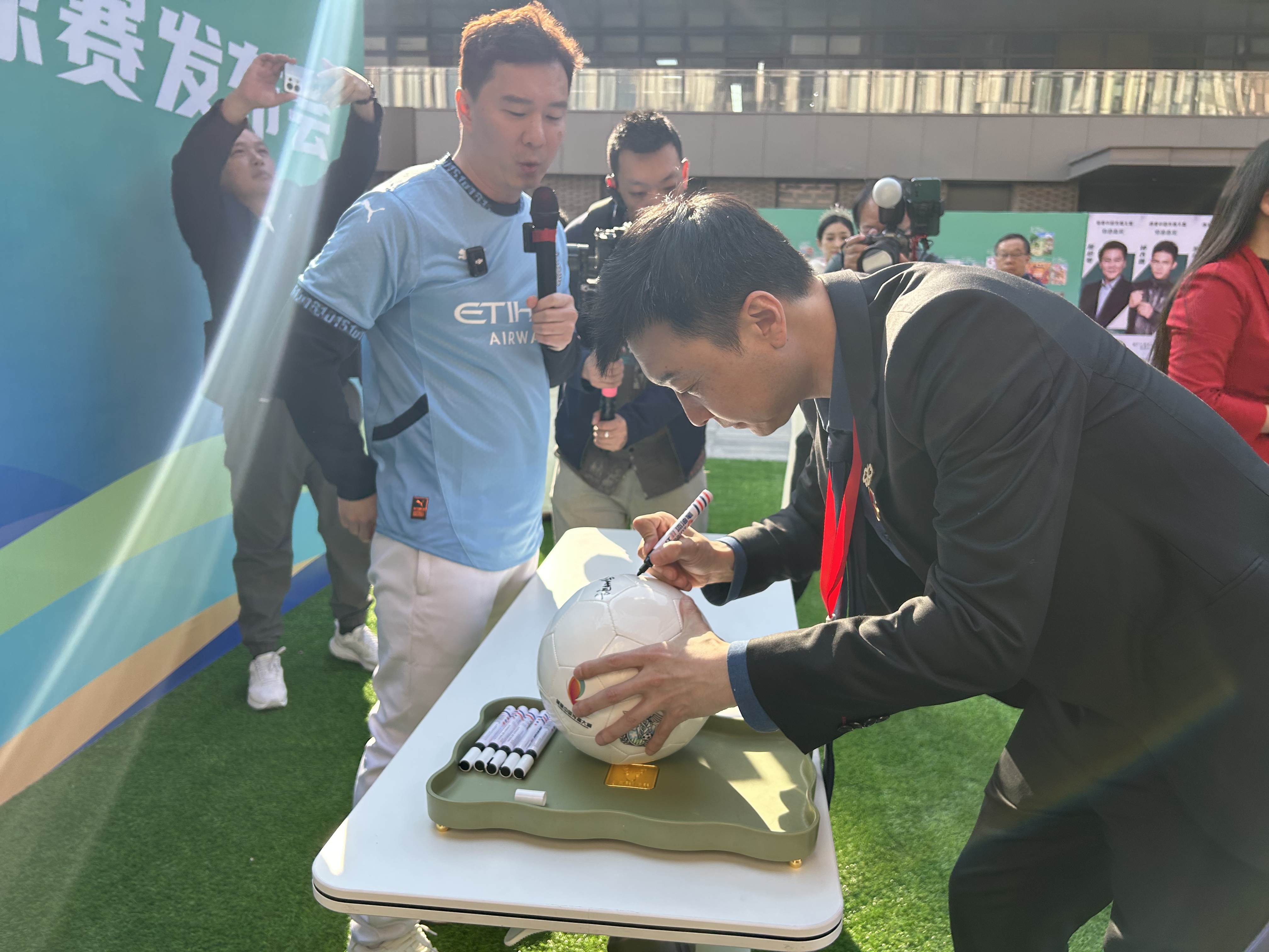 全国首个“体重管理年”主题活动周在雄安新区举行  ——过亿流量医生大V齐聚雄安，倡导体重管理_fororder_刘丽娟1