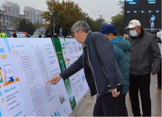 河北献县：社保服务进万家 惠民政策零距离_fororder_河北献县：社保服务进万家 惠民政策零距离464