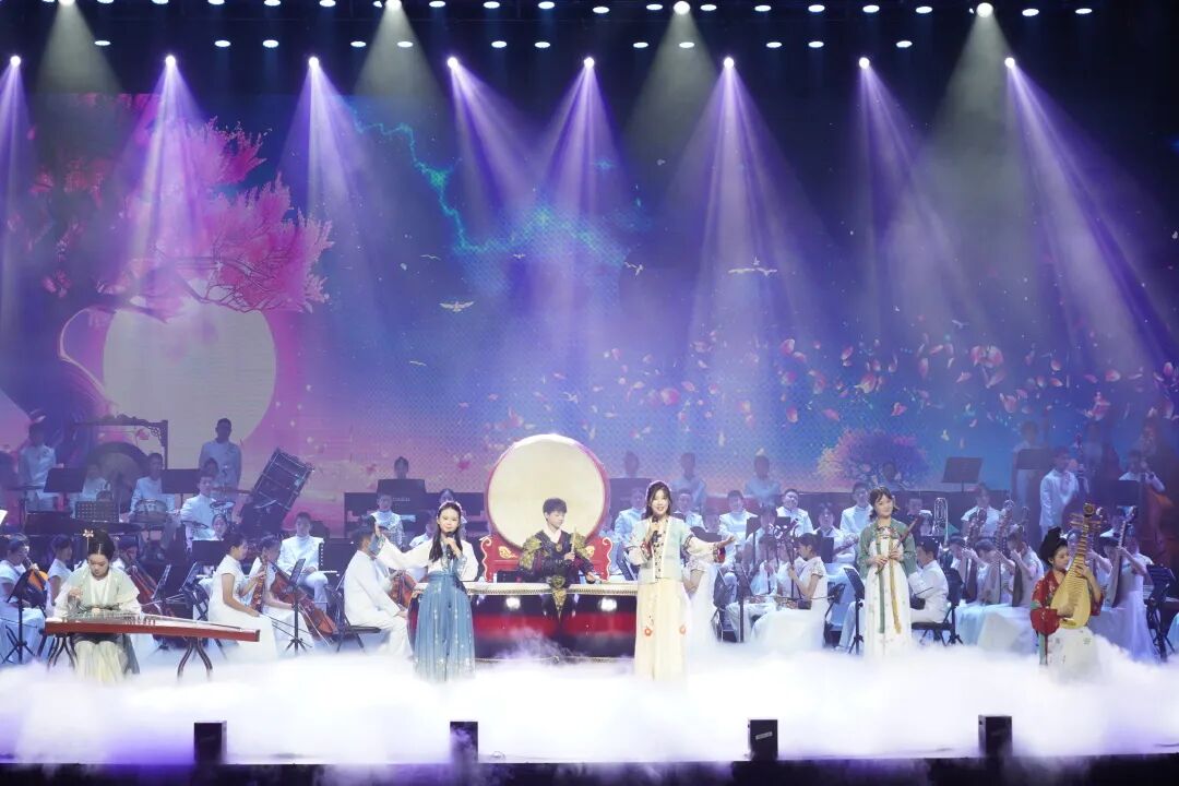 弦歌五洲启新程 智启未来谱华章_fororder_6