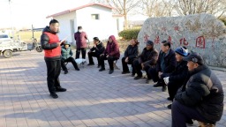 河北肃宁：青年宣讲员把四中全会精神送到基层“家门口”