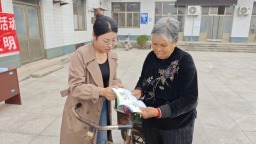 晋州市委网信办开展“清朗·燕赵净网2025”网络生态治理专项行动主题宣传进农村活动