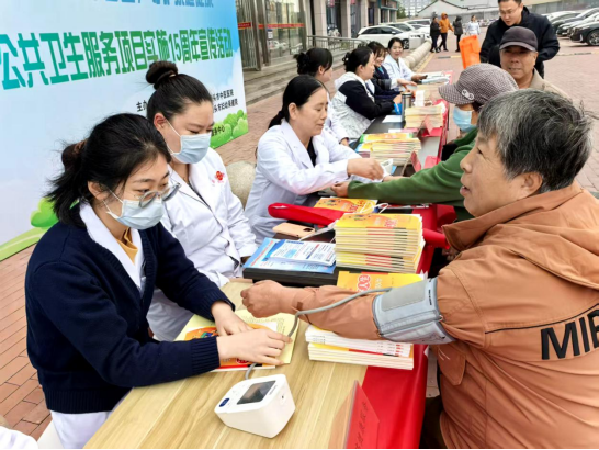 河北泊头：以多元形式开展国家基本公卫服务15周年宣传活动_fororder_河北泊头：以多元形式开展国家基本公卫服务15周年宣传活动204