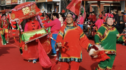 保定徐水：“花会小镇”春潮涌