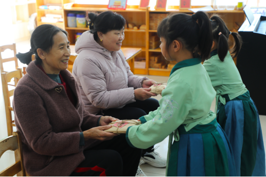 河北涞水：志愿服务传爱心 敬老爱老过“重阳”_fororder_河北涞水：志愿服务传爱心 敬老爱老过“重阳”783