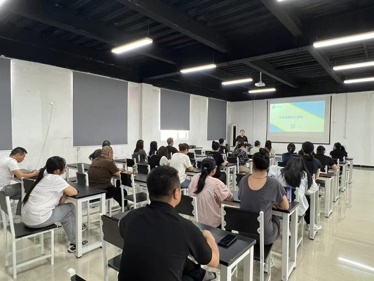 石家庄市栾城区：中辉创业孵化基地优化升级 助力创业者腾飞