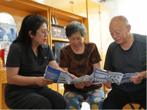 沧州市新华区：“十分钟辟谣小课堂”进社区 提升居民网络安全意识_fororder_沧州市新华区：“十分钟辟谣小课堂”进社区 提升居民网络安全意识496