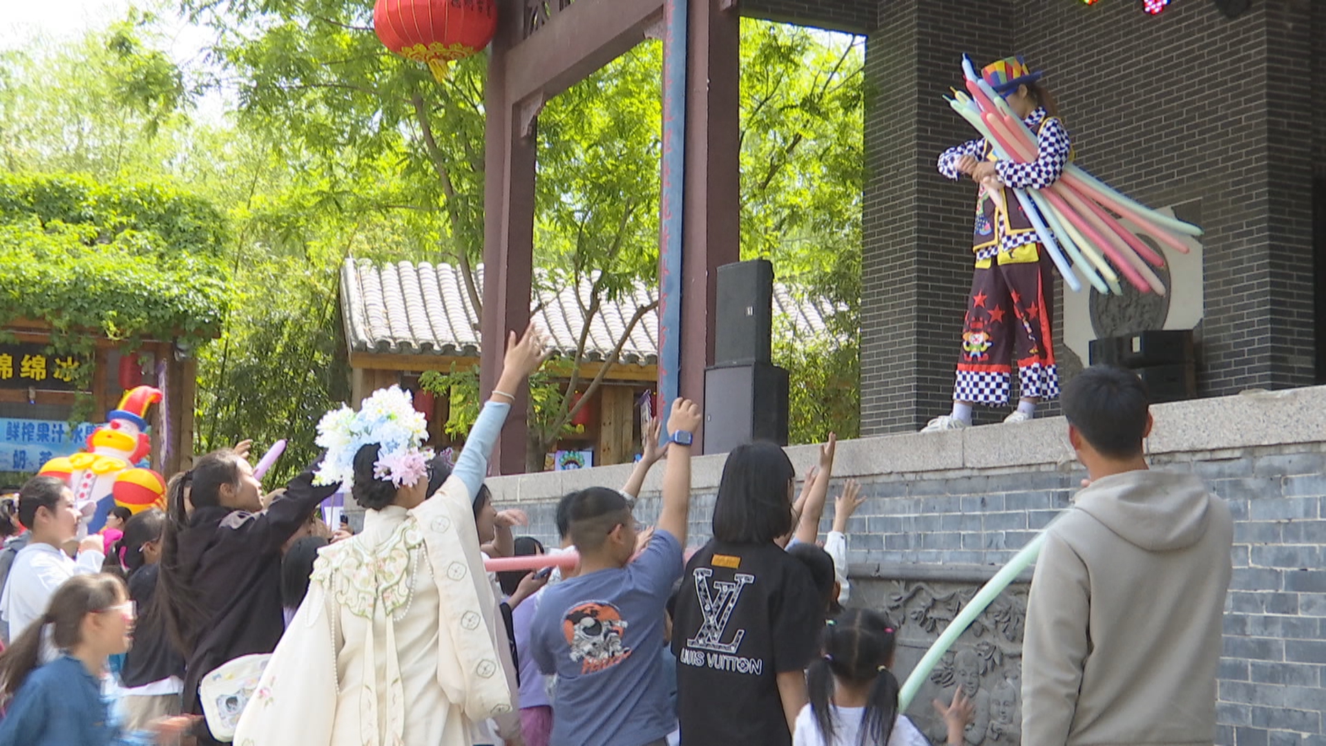 石家庄市鹿泉区：“五一游园会” 解锁德明古镇新玩法_fororder_image007
