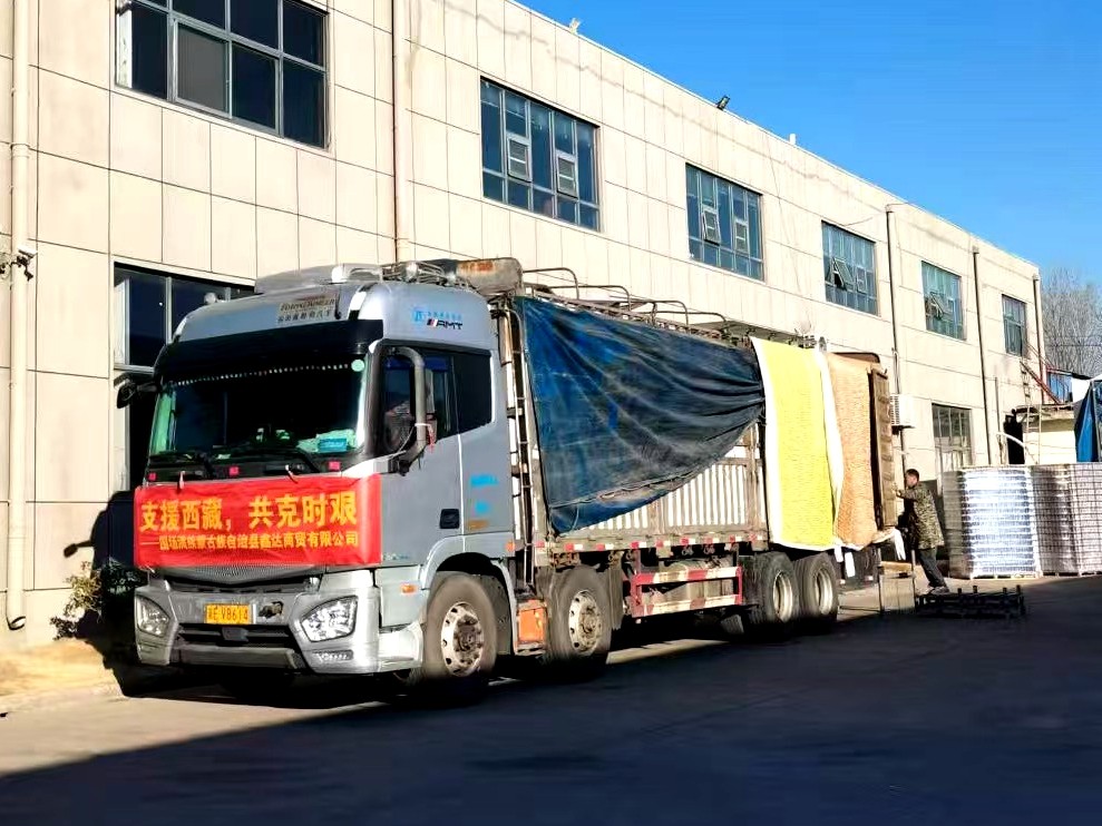 河北围场：一企业为西藏地震灾区捐赠3500箱八宝粥
