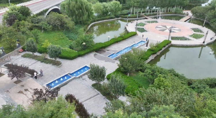 石家庄市鹿泉区：服务升级迎“双节” 游园 环境焕新颜_fororder_图片4
