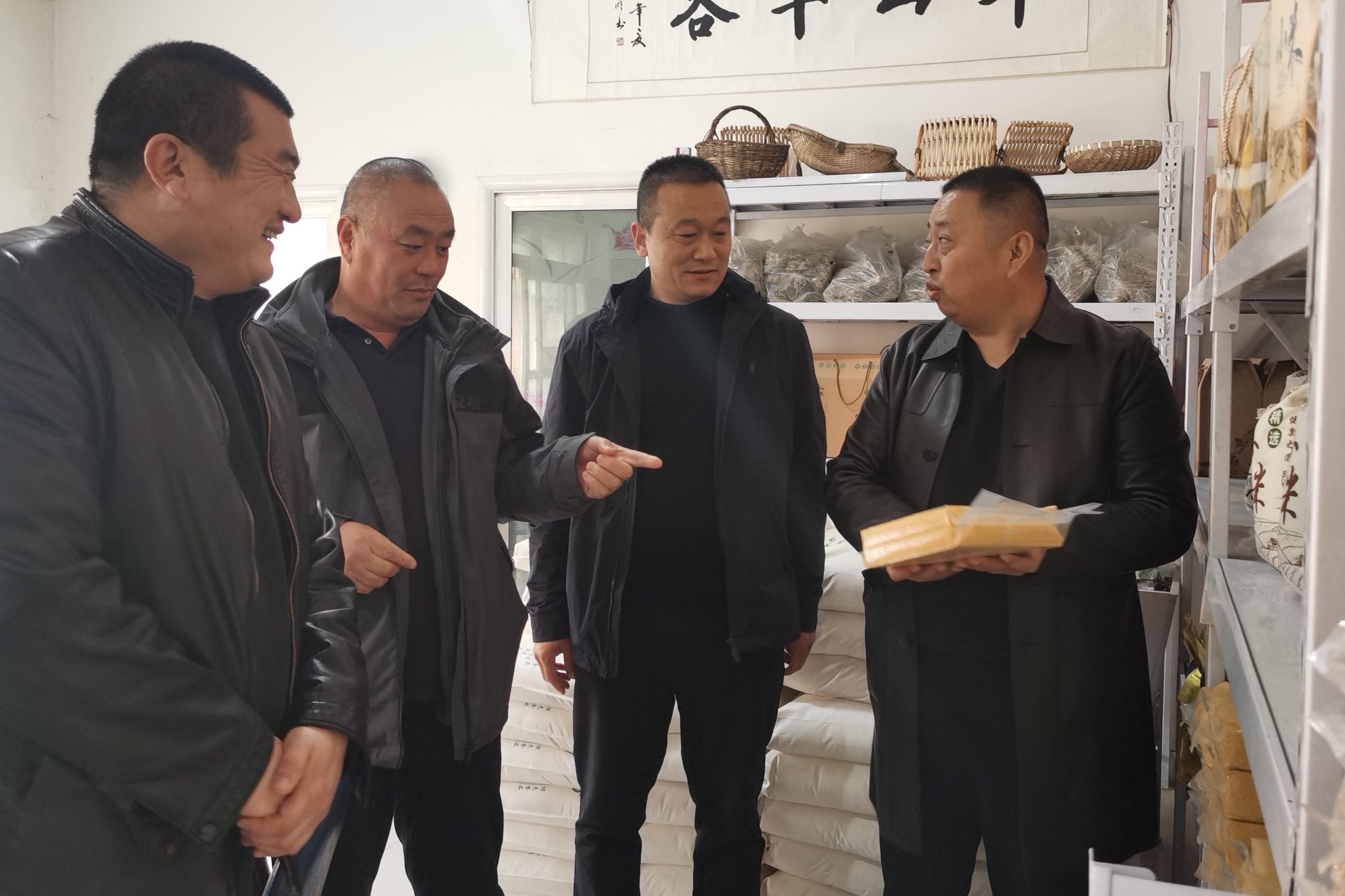 保定市徐水区：支部引领拓新路 合作社里合作忙