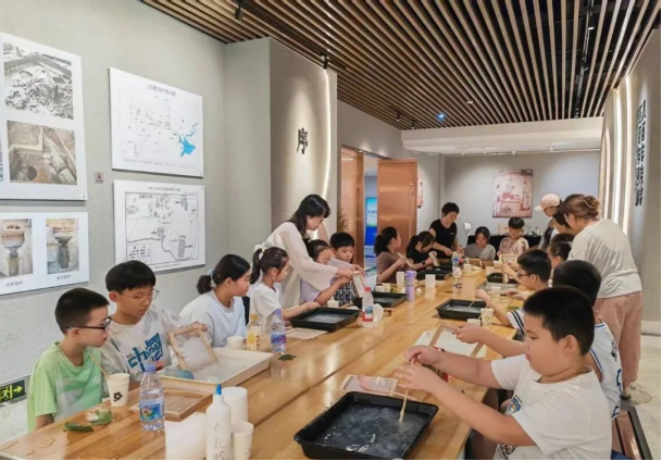 河北曲阳：非遗定瓷夏令营赓续传承新篇_fororder_河北曲阳：非遗定瓷夏令营赓续传承新篇1061