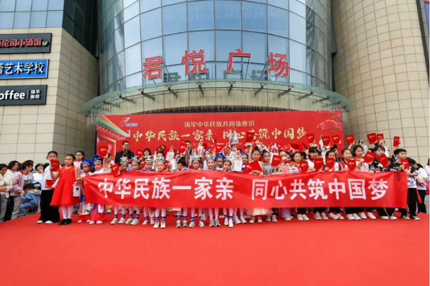 保定涿州：国安宣传进社区 同心共筑防护栏_fororder_图片1