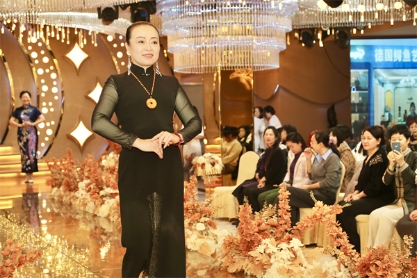 河北东光：华服雅韵展风采 巾帼传承焕新光