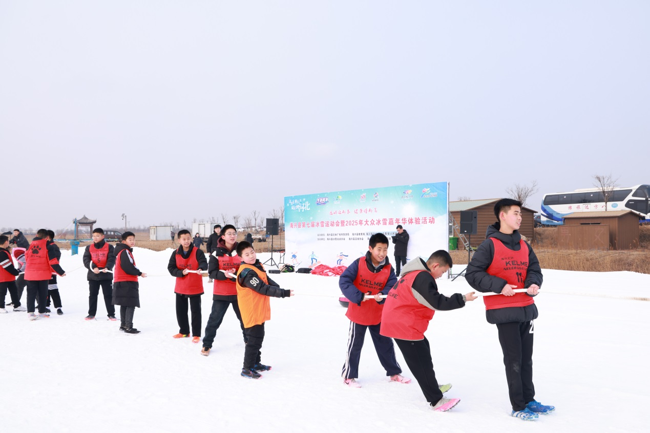 河北海兴：点燃运动激情 共赴冰雪之约