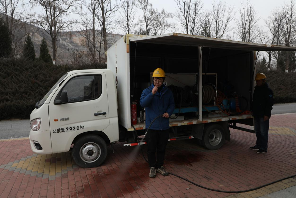 保定徐水区：南水北调中线西黑山枢纽见证“千里江水至此分流”