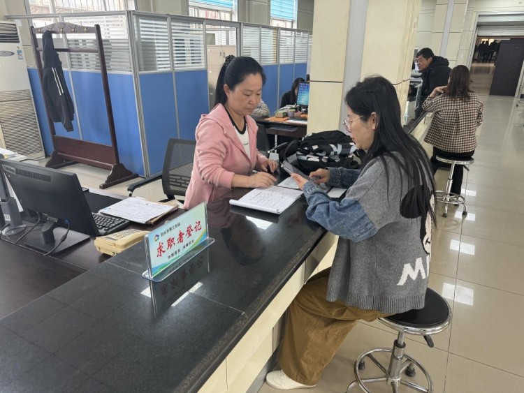 河北泊头：零工市场打造就业新引擎 激发区域发展新动能_fororder_河北泊头：零工市场打造就业新引擎 激发区域发展新动能