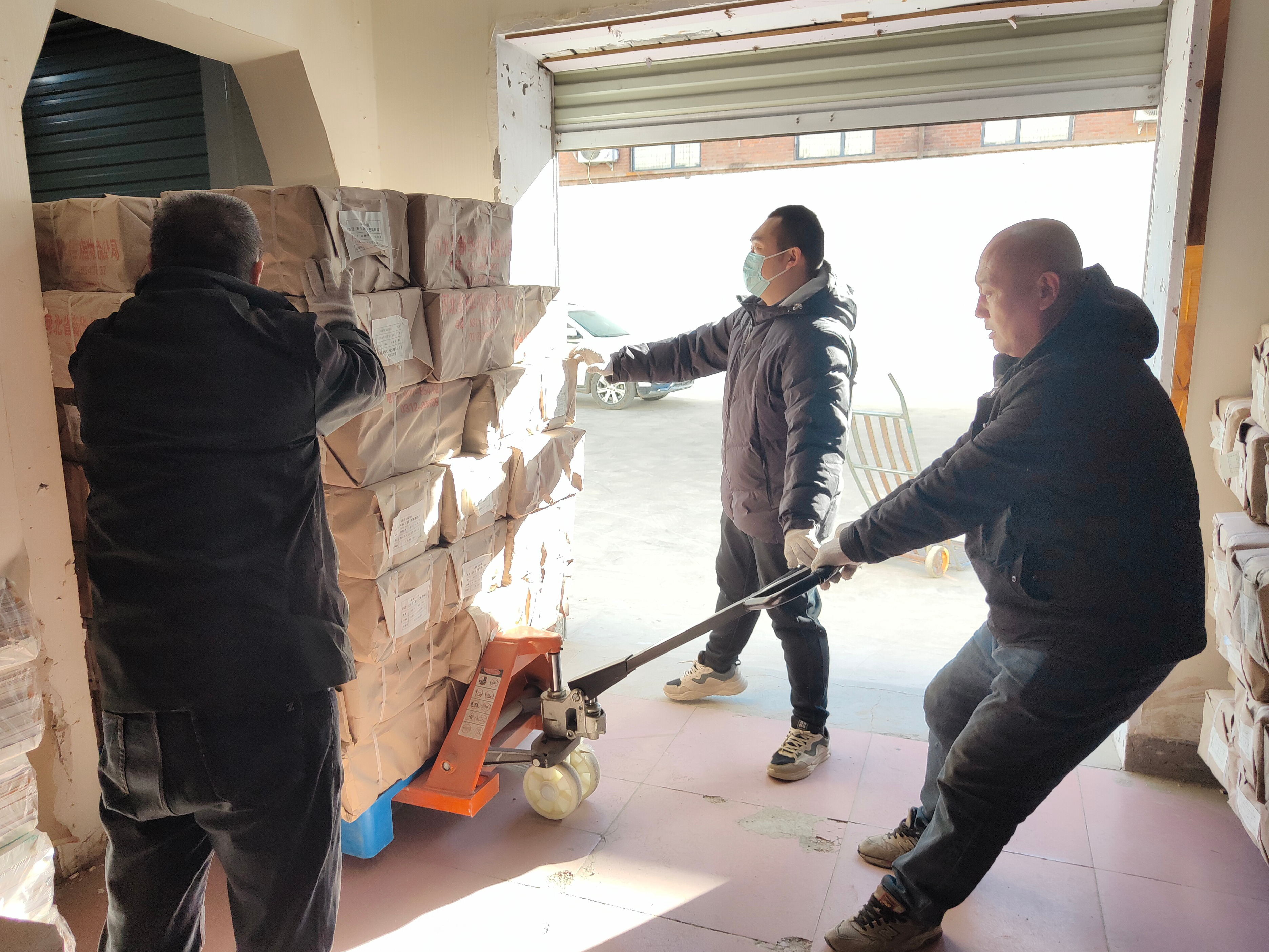 河北唐县：全力保障“课前到书” 筑牢知识传播桥梁
