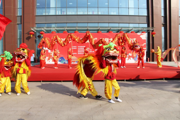 河北高阳:“国潮高阳”年货大集开集