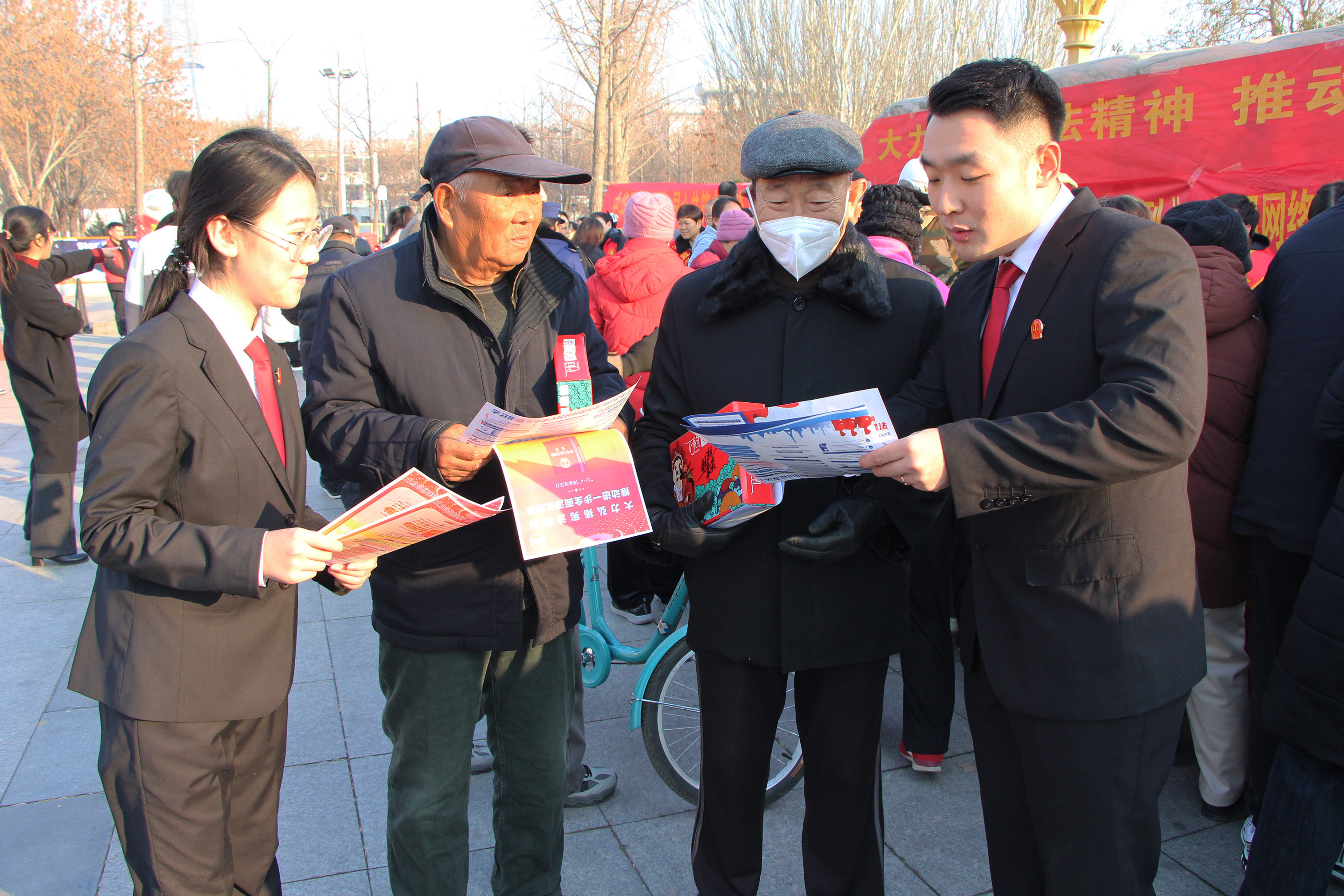 河北高阳开展“12·4”国家宪法日集中宣传活动