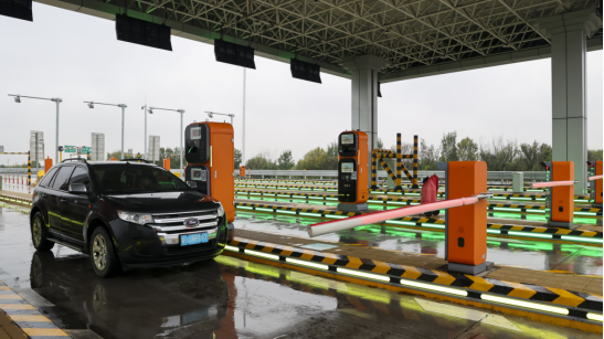 荣乌高速沧州段改扩建完工 提前80天全线通车_fororder_荣乌高速沧州段改扩建完工(1)607