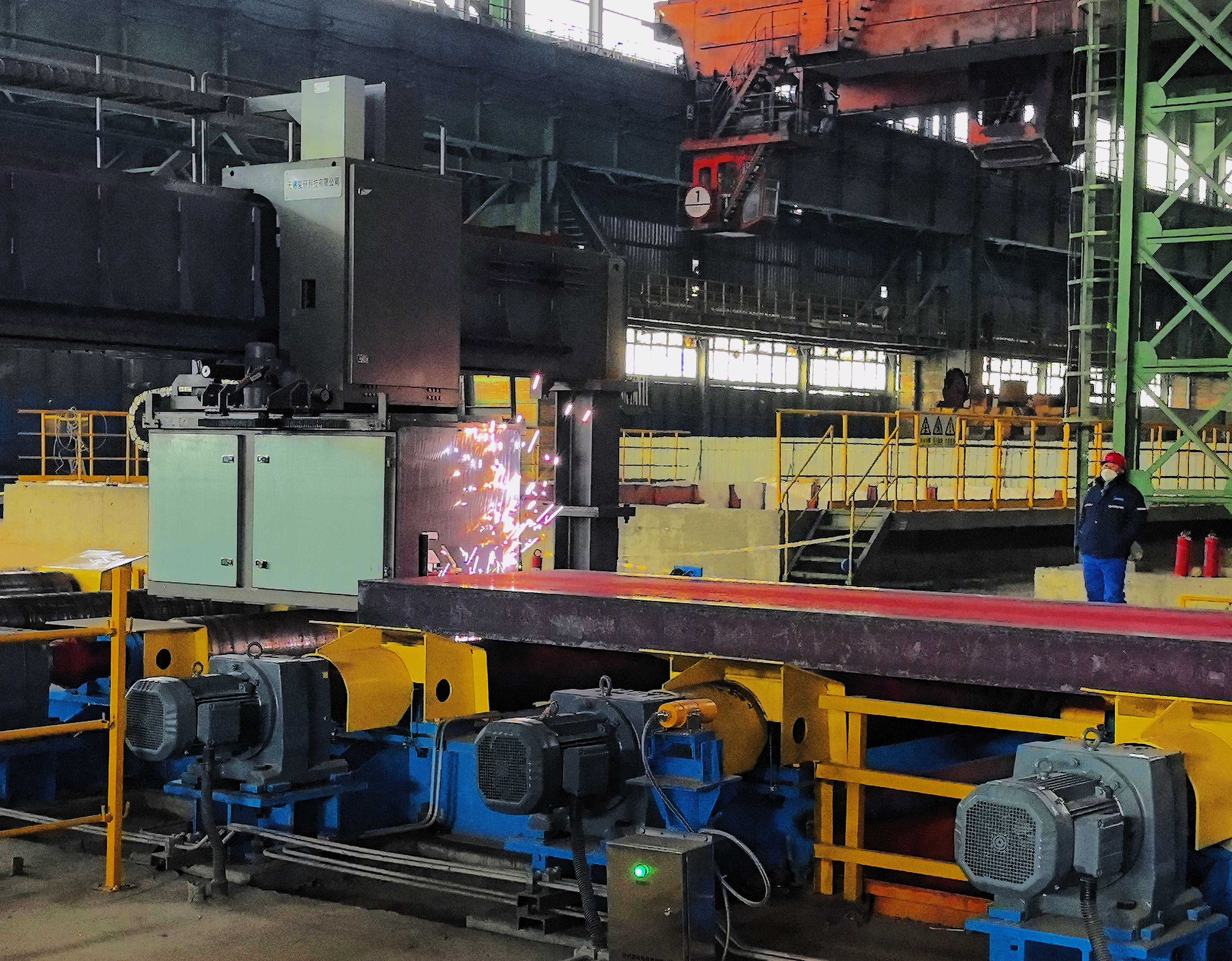 河钢全球首条氢冶金绿色汽车板连铸生产线投产