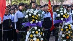 河北顺平：祭扫革命先烈 传承红色基因