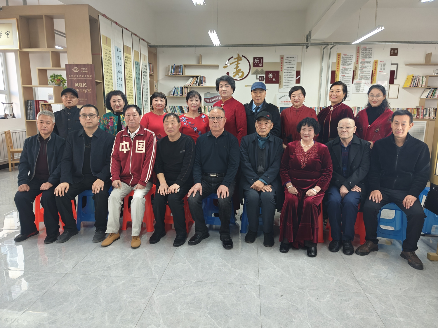 保定市满城区:戏聚重阳日 情暖夕阳红 保定市满城区:戏聚重阳日 情暖夕阳红_fororder_参演人员合影 摄影 李倩