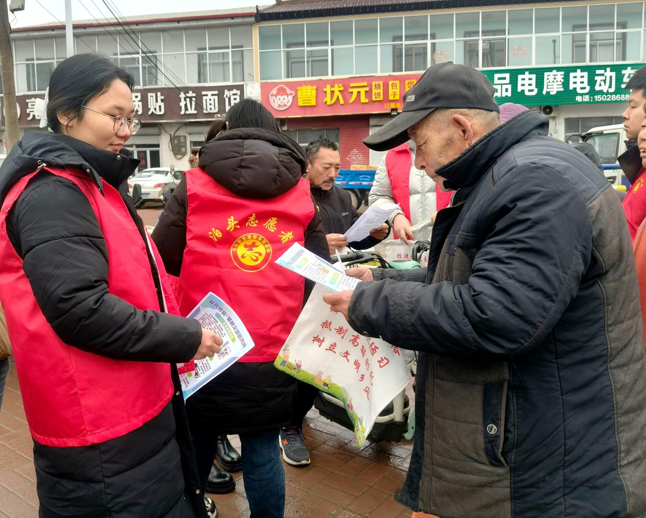 河北泊头：汇演非遗秀艺彩 家风文明育新风_fororder_image003