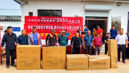 河北泊头：搭建爱心桥梁 让“有爱”助“无碍”
