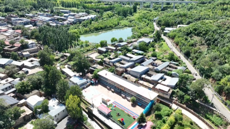 石家庄市鹿泉区：文明和谐新农村 石美如画悦民心_fororder_图片2